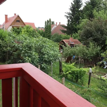 Galagonya I. Ii. Affittacamere 3*