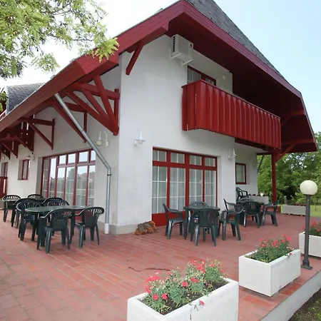 Affittacamere Galagonya I. Ii. Balatongyörök