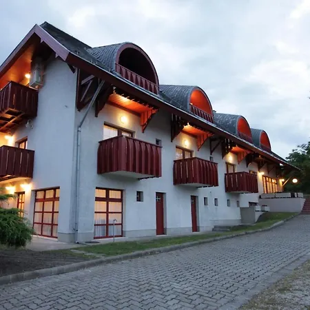 Affittacamere Galagonya I. Ii. Balatongyörök