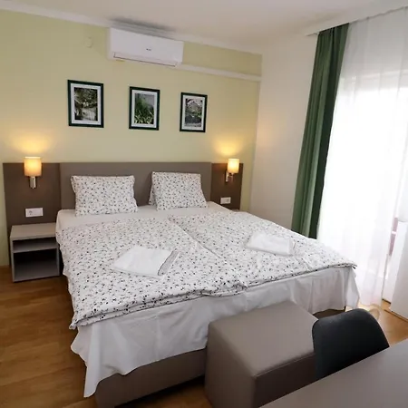 Galagonya I. Ii. Guest house *
