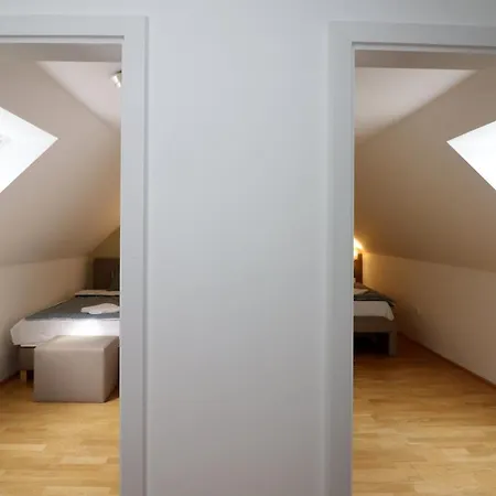 Pensjonat Galagonya I. Ii. Balatongyörök