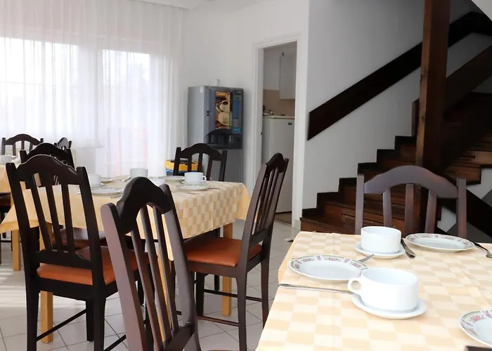 Gasthuis Galagonya I. Ii. 3*