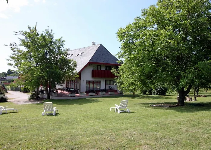 Galagonya I. Ii. Balatongyörök