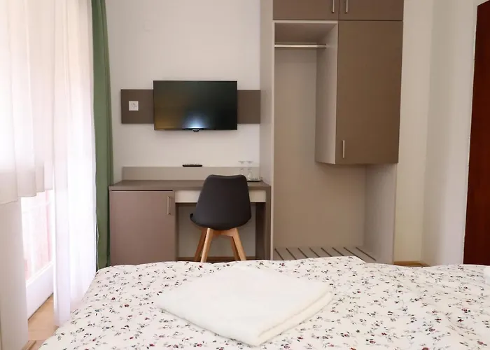 Galagonya I. Ii. 3* Balatongyörök